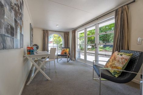 Photo of property in 8 Tuirau Place, Ilam, Christchurch, 8041