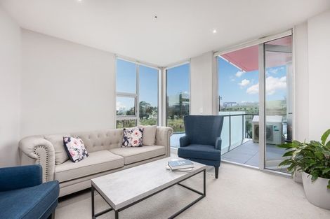 Photo of property in 105/1 Rose Garden Lane, Albany, Auckland, 0632