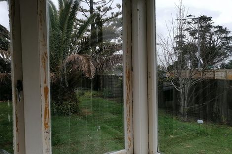 Photo of property in 1/3170 Great North Road, New Lynn, Auckland, 0600