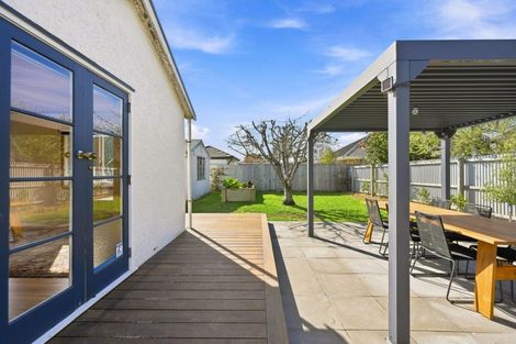 Photo of property in 66 Saint Martins Road, Saint Martins, Christchurch, 8022