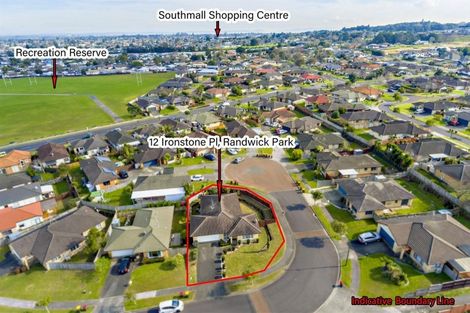 Photo of property in 12 Ironstone Place, Randwick Park, Auckland, 2105