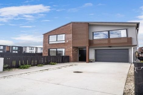 Photo of property in 1 Dignity Street, Papakura, 2110