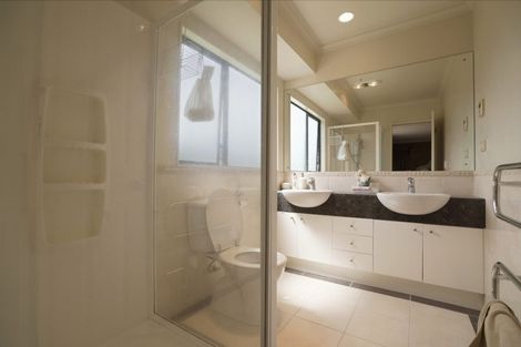 Photo of property in 8 Maybole Drive, Flat Bush, Auckland, 2016