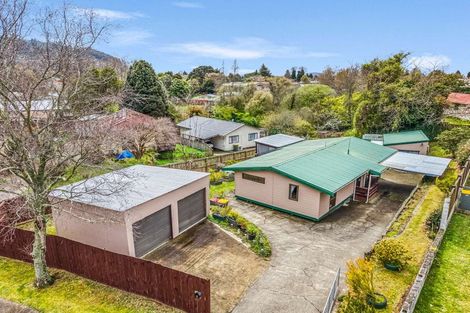 Photo of property in 5 Beryl Place, Pukehangi, Rotorua, 3015