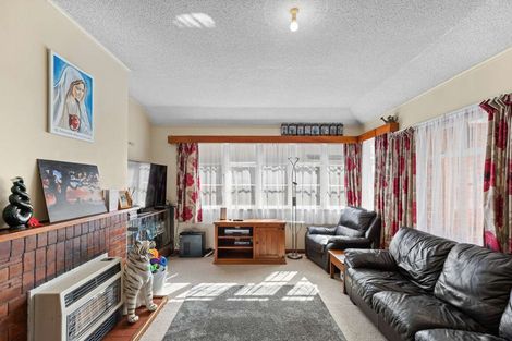 Photo of property in 49 Caius Avenue, Gonville, Whanganui, 4501