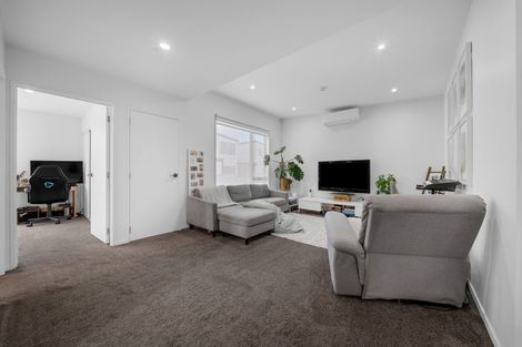 Photo of property in 4 Manahau Lane, Flat Bush, Auckland, 2019