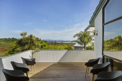 Photo of property in 39 Westwood Street, Bellevue, Tauranga, 3110