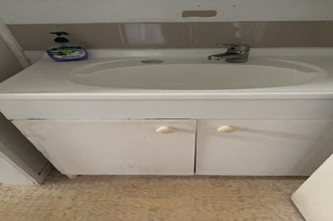 Photo of property in 61 Juniper Road, Sunnynook, Auckland, 0620