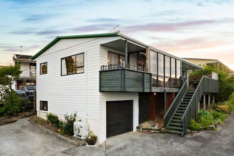 Photo of property in 8a Ladies Mile, Manly, Whangaparaoa, 0930