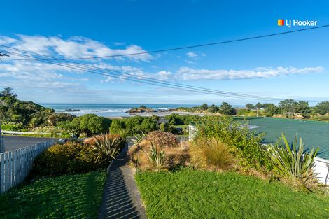 Photo of property in 986 Brighton Road, Brighton, Dunedin, 9035