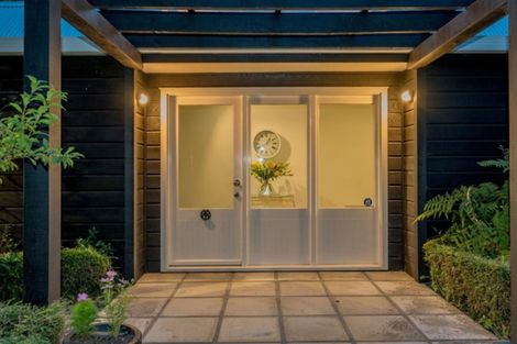 Photo of property in 11 River Glade, Waikanae, 5036