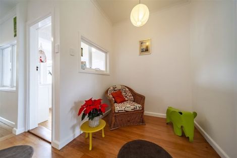 Photo of property in 18 Alpers Terrace, Marewa, Napier, 4110