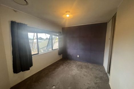 Photo of property in 7 Clarion Place, Glendene, Auckland, 0602