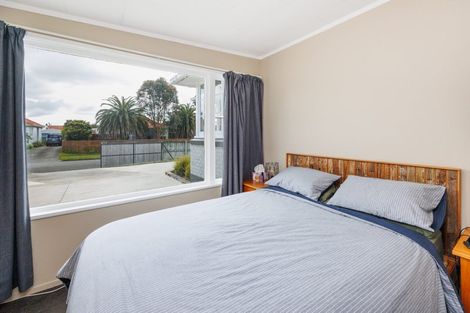 Photo of property in 104 Clyde Crescent, Roslyn, Palmerston North, 4414