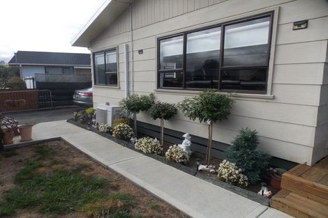 Photo of property in 1 Roots Street West, Feilding, 4702