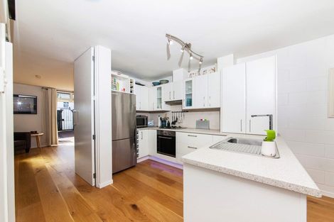 Photo of property in 8/46 West View Road, Westmere, Auckland, 1022