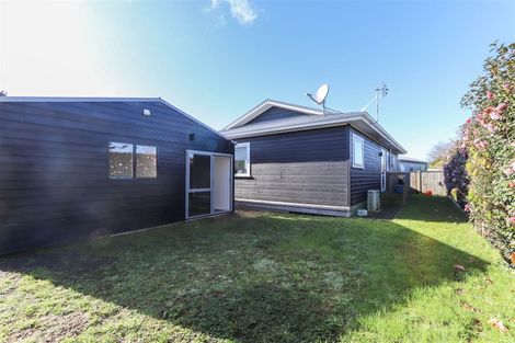 Photo of property in 5 Manatu Lane, Inglewood, 4330