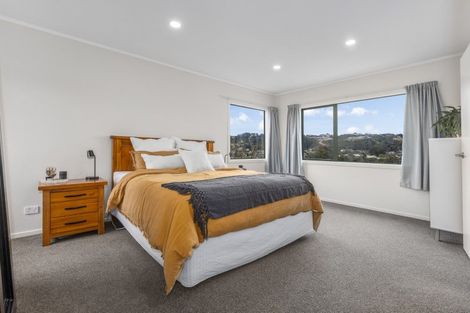 Photo of property in 42f James Cook Drive, Whitby, Porirua, 5024