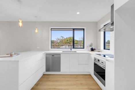 Photo of property in 19b Silverwood Lane, Leamington, Cambridge, 3495