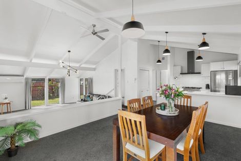 Photo of property in 27 Withells Road, Avonhead, Christchurch, 8042