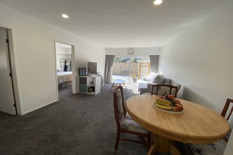 Photo of property in 3d Peckham Grove, Tawa, Wellington, 5028