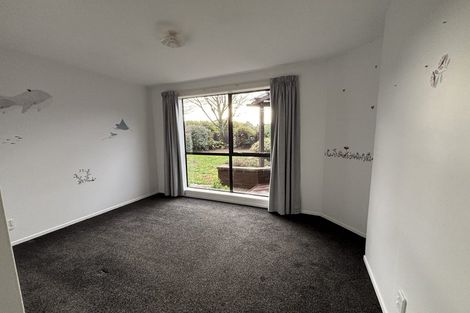 Photo of property in 6 Lakeview Place, Halswell, Christchurch, 8025
