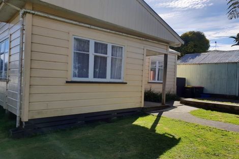 Photo of property in 240 Bridge Street, Eltham, 4322
