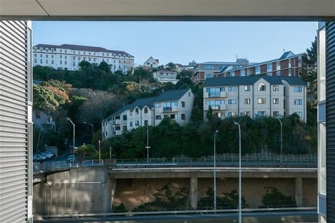 Photo of property in Montreaux Apartments, 2k/164 The Terrace, Wellington Central, Wellington, 6011