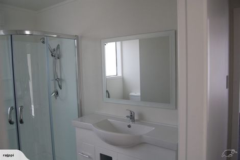 Photo of property in 221 The Esplanade, Petone, Lower Hutt, 5012