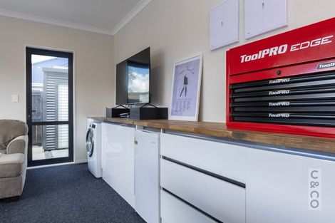 Photo of property in 21 Pukemarino Road, Waimauku, 0812