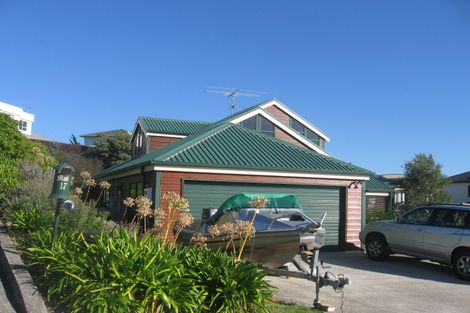 Photo of property in 19 The Masthead, Whitby, Porirua, 5024