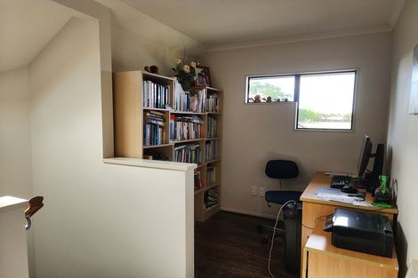 Photo of property in 14a Baverstock Road, Flat Bush, Auckland, 2016