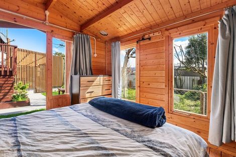 Photo of property in 10 Denniston Road, John Creek, Wanaka, 9382