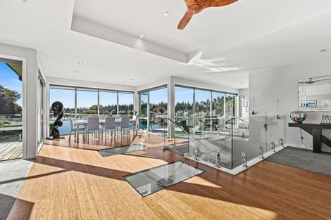 Photo of property in 37 Oakgrove Drive, Rangiora, 7400