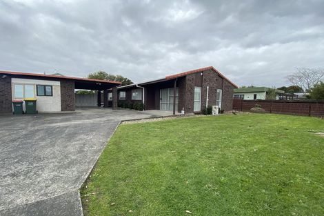 Photo of property in 6 Chichester Drive, Rosehill, Papakura, 2113