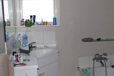 Photo of property in 3/155 Shakespeare Road, Milford, Auckland, 0620