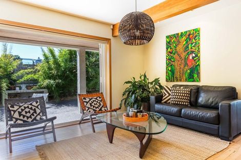 Photo of property in 69 Oceanview Road, Mount Maunganui, 3116