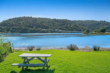 Photo of property in 2b/25 Weranui Road, Waiwera, Orewa, 0994