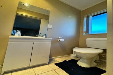 Photo of property in 6 Amarillo Place, Manurewa, Auckland, 2105