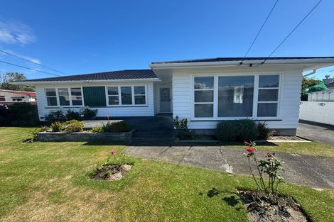 Photo of property in 33 Rosebank Avenue, Avalon, Lower Hutt, 5011