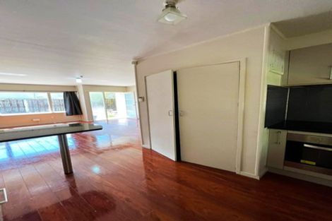 Photo of property in 2/1 Snell Place, Pakuranga, Auckland, 2010