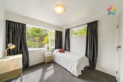 Photo of property in 19 Timaru Grove, Kelson, Lower Hutt, 5010