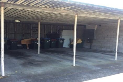 Photo of property in 5/9 Mountain Road, Mount Wellington, Auckland, 1072