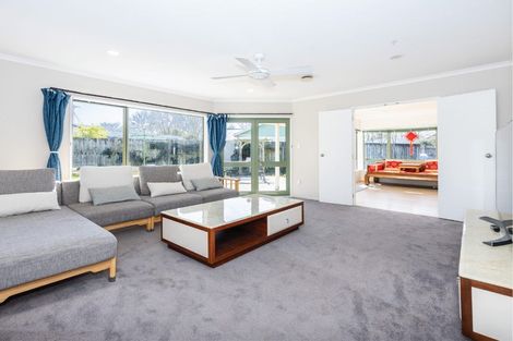 Photo of property in 14 Halcione Close, Flagstaff, Hamilton, 3210