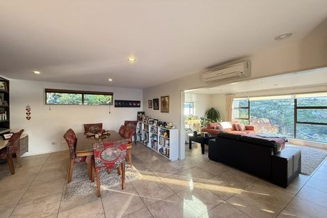 Photo of property in 1/56 Balmoral Lane, Redcliffs, Christchurch, 8081