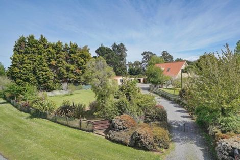 Photo of property in 22 Allin Drive, Waikuku Beach, 7402