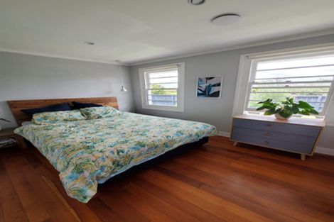 Photo of property in 57a Springs Road, Parakai, 0830