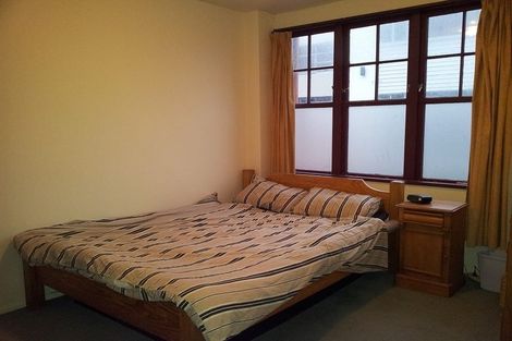 Photo of property in Hopper Street Apartments, 4/20 Hopper Street, Mount Cook, Wellington, 6011