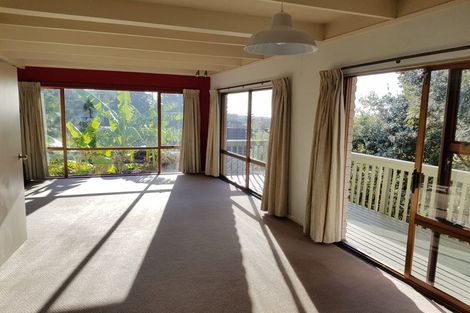 Photo of property in 13 Malters Place, Browns Bay, Auckland, 0630