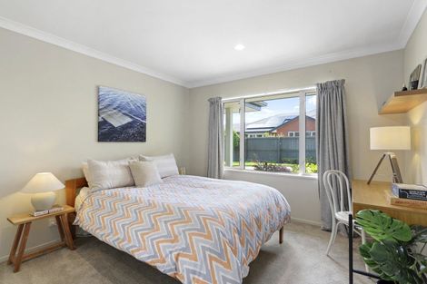 Photo of property in 42 Westpark Drive, Burnside, Christchurch, 8053
